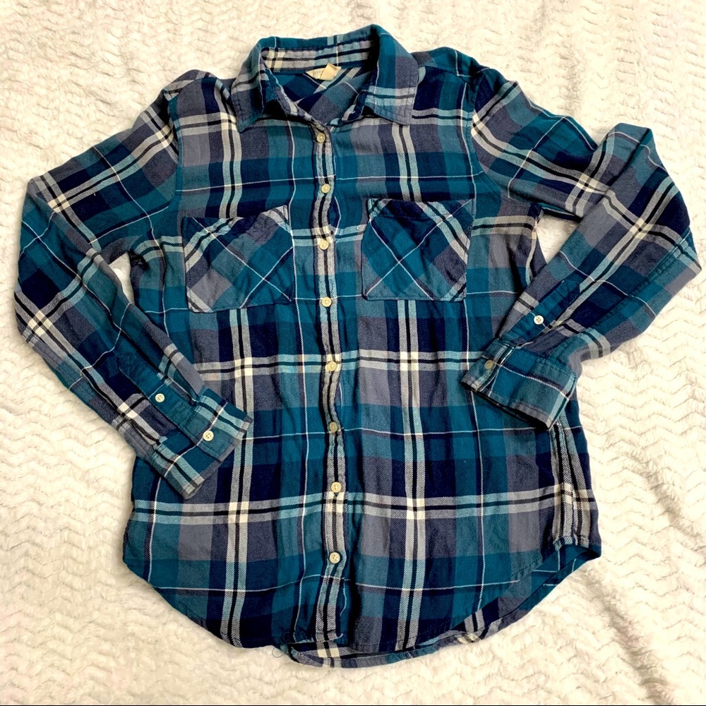 Blue and white flannel button up shirt